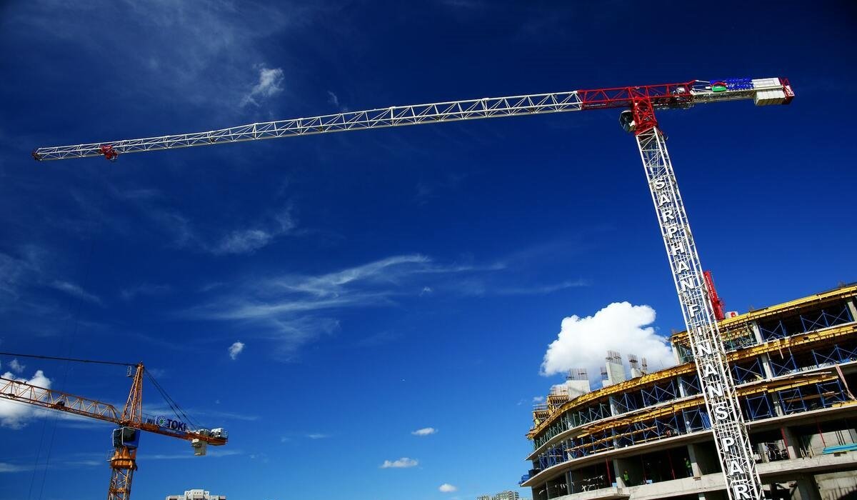 Danang promotes investment in string of big projects